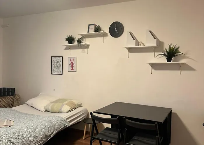 Appartement Private 1 Km From Center With Kitchen Bratislava